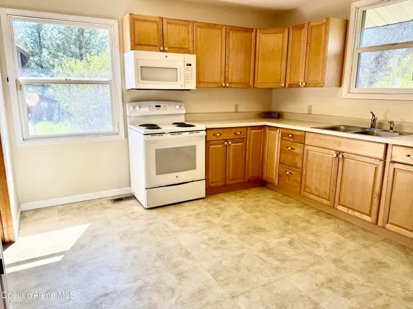 $3,995,000 | 3216 Dufort Road, Sagle, ID 83860