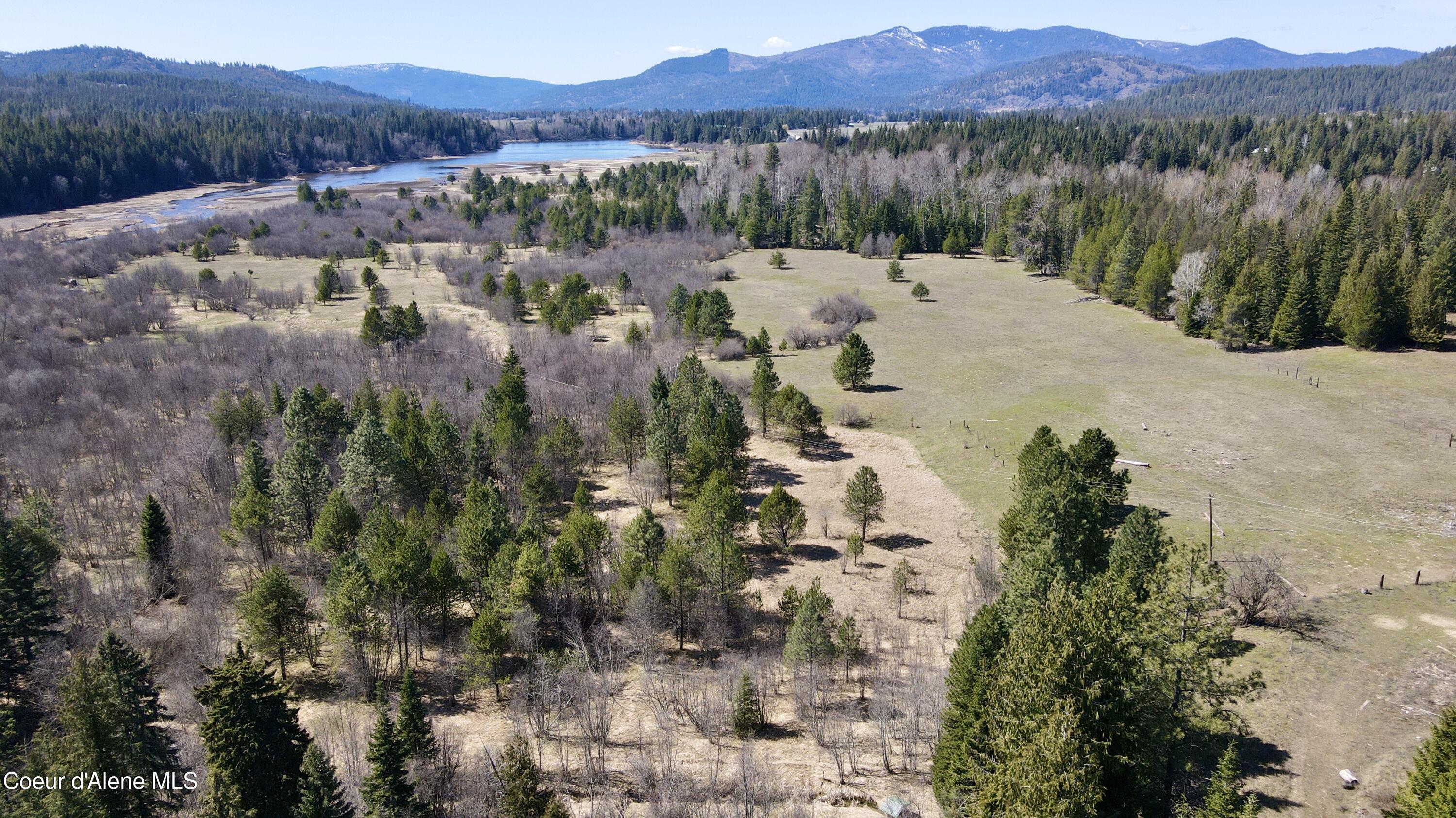 3216 Dufort Road Sagle, ID 83860 - Photo 7 of 99 Aerial view to west 2