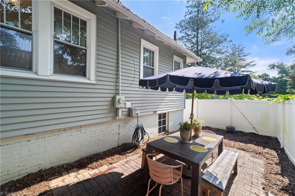 641 South Hawthorne Road Winston-Salem, NC 27103 - Photo 42 of 44