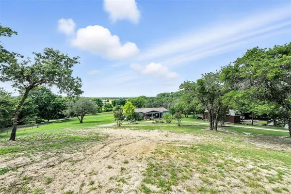 $215,000 | 1933 Carter Road, Springtown, TX 76082