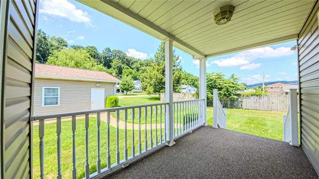 $179,900 | 612 Elm Street, Stockdale, PA 15483