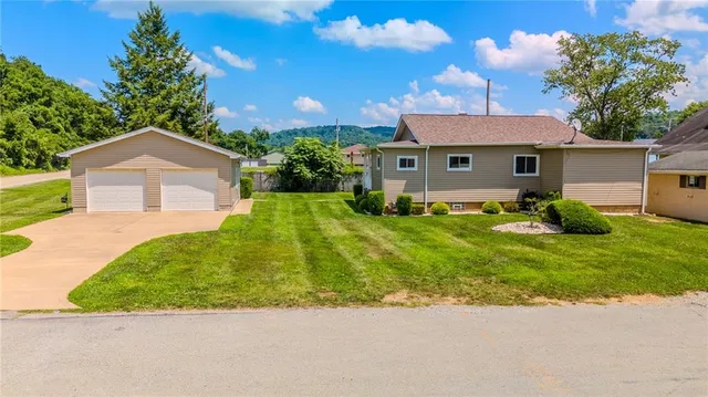 $179,900 | 612 Elm Street, Stockdale, PA 15483