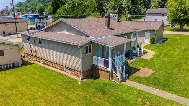 $179,900 | 612 Elm Street, Stockdale, PA 15483