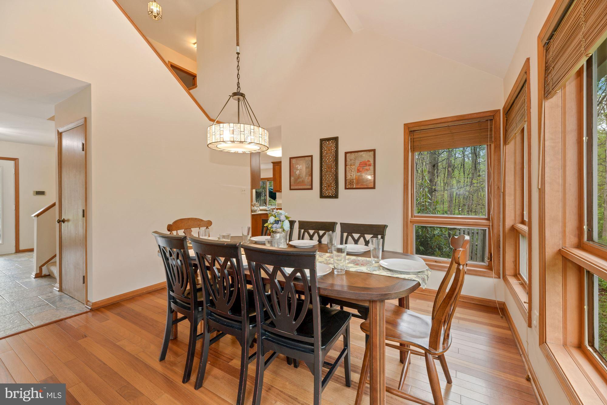 19 Rutherford Circle Sterling, VA 20165 - Photo 21 of 46 Gallery Image 21