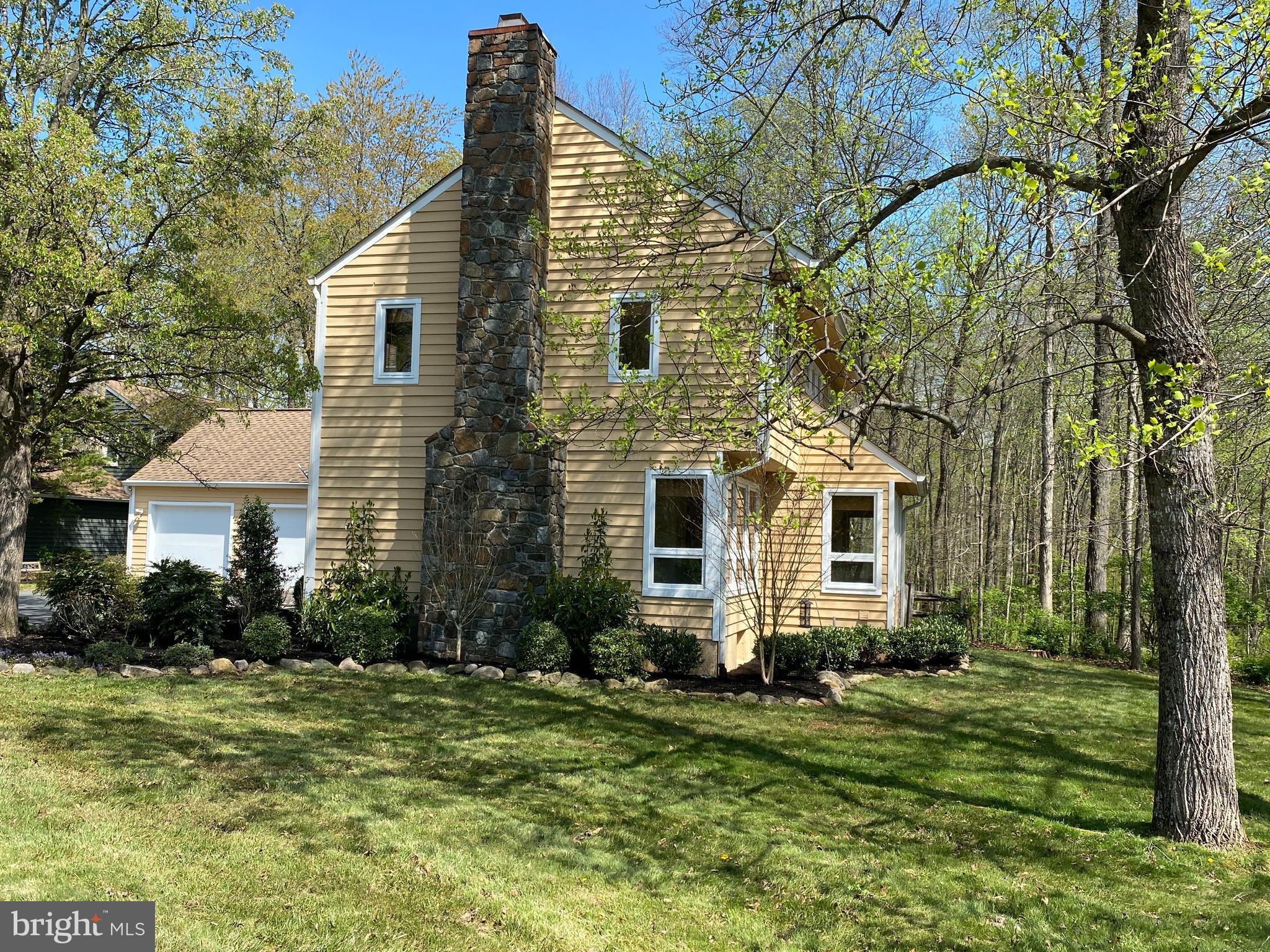 19 Rutherford Circle Sterling, VA 20165 - Photo 31 of 46 Gallery Image 31