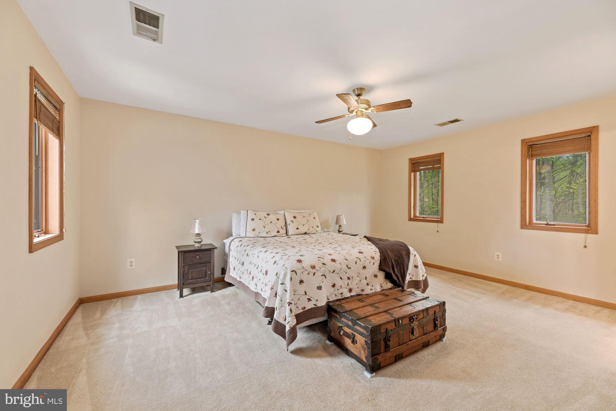 19 Rutherford Circle Sterling, VA 20165 - Photo 36 of 46 Gallery Image 36