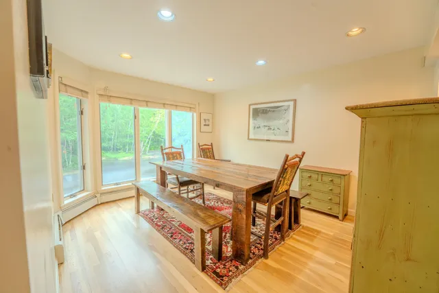 $949,900 | 58 Bunker Lane, Unit 3, Lincoln, NH 03251