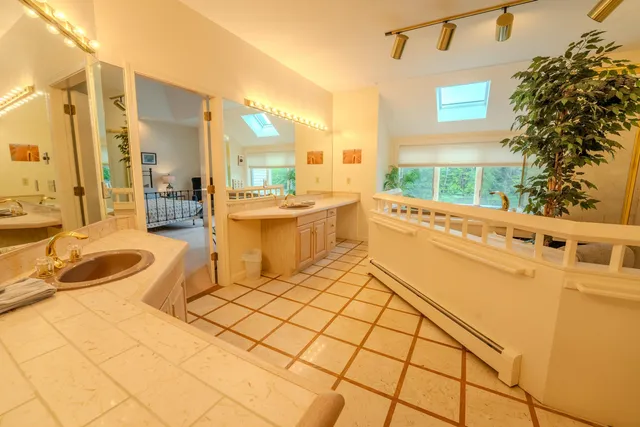 $949,900 | 58 Bunker Lane, Unit 3, Lincoln, NH 03251