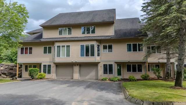 $949,900 | 58 Bunker Lane, Unit 3, Lincoln, NH 03251