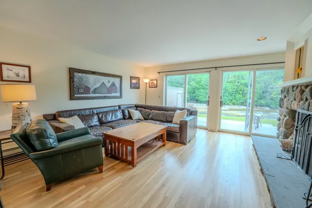 $949,900 | 58 Bunker Lane, Unit 3, Lincoln, NH 03251