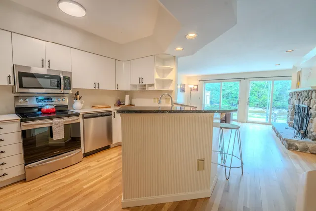$949,900 | 58 Bunker Lane, Unit 3, Lincoln, NH 03251