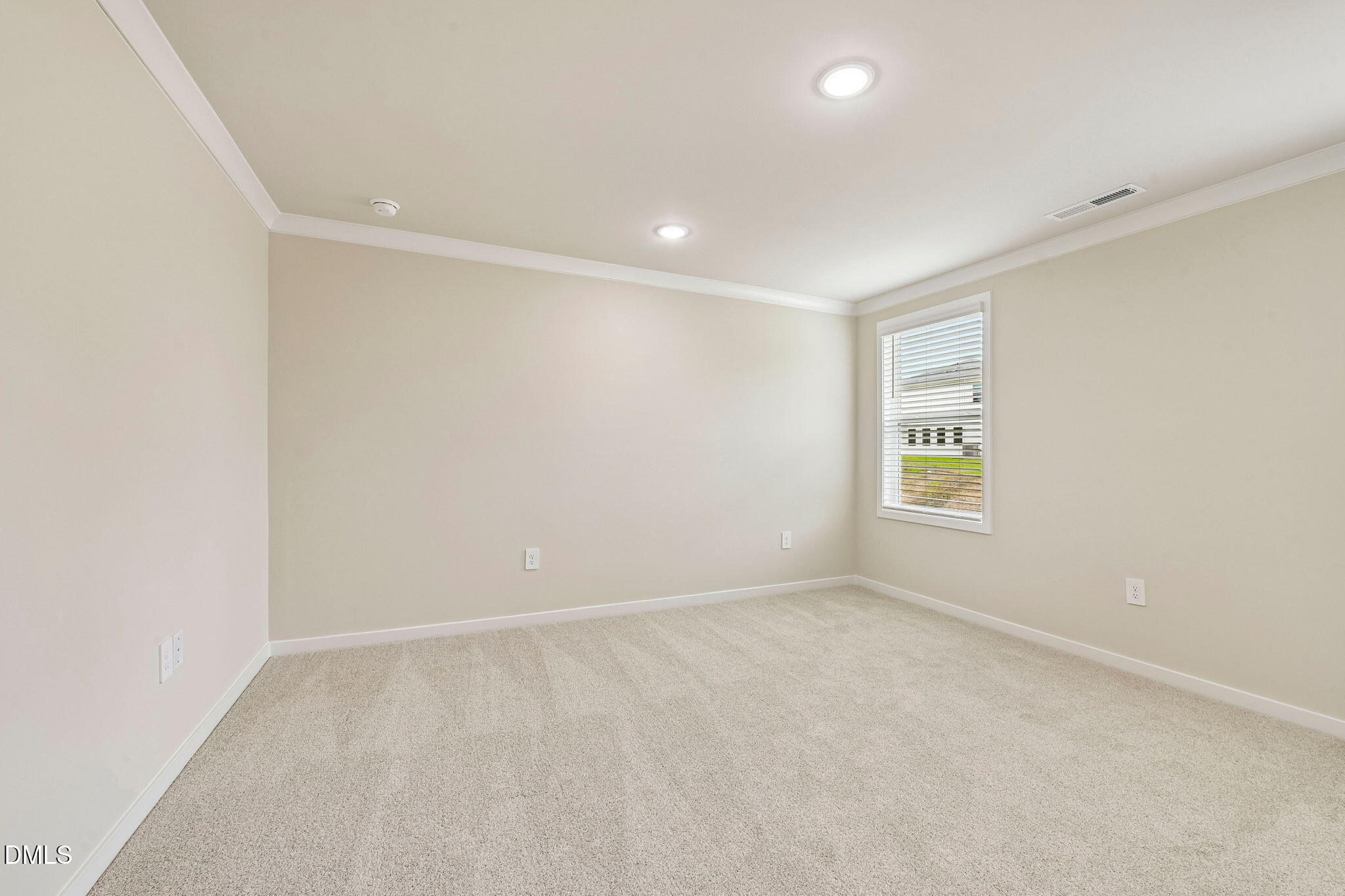 1513 Hatteras Road Durham, NC 27703 - Photo 22 of 43 22-web-or-mls-Raleigh - Avalon Place - 1