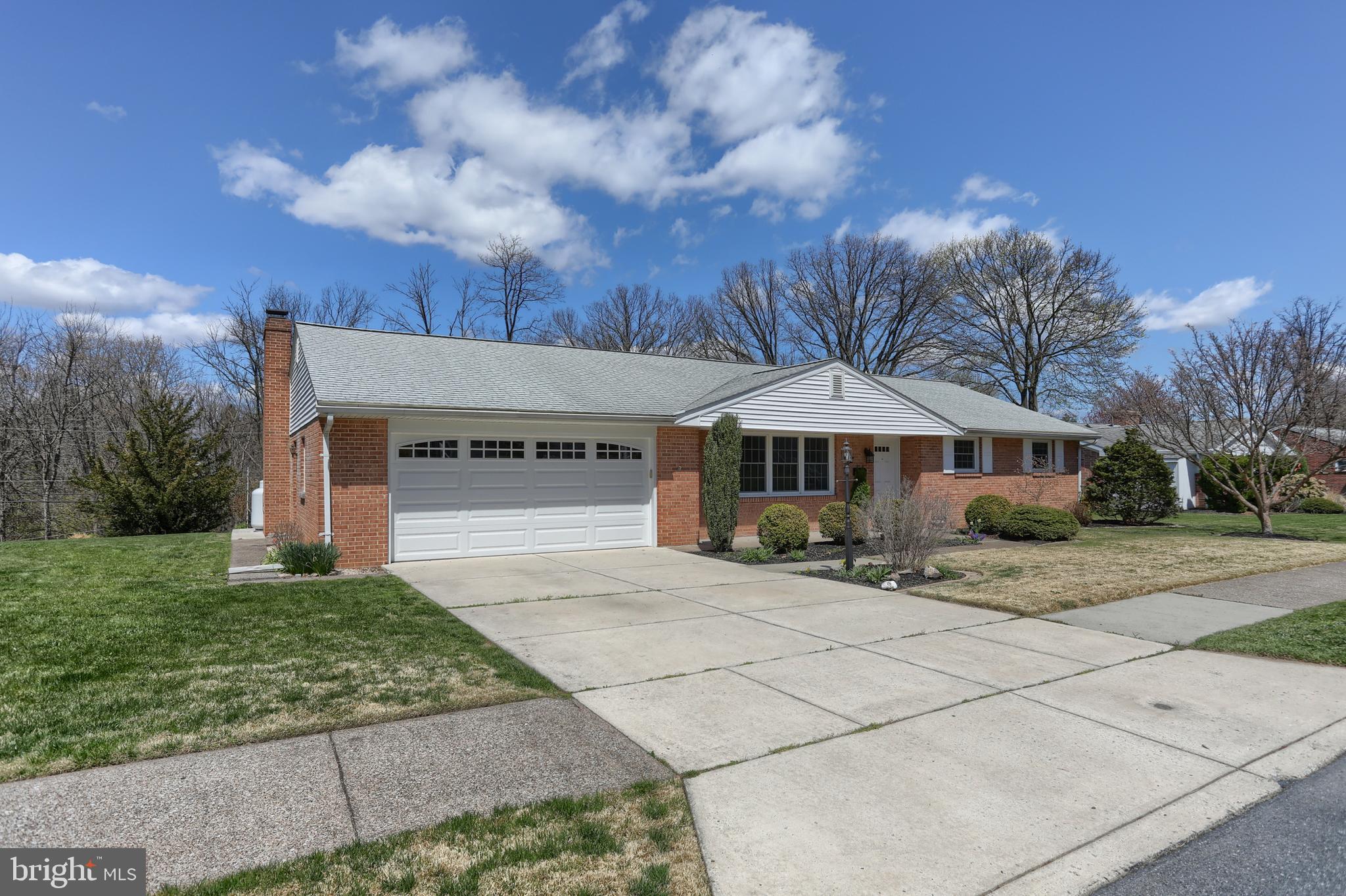 406 Trudy Road Harrisburg, PA 17109 - Photo 4 of 50 Gallery Image 4