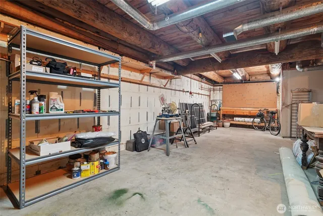 $875,000 | 37436 239th Avenue Southeast, Enumclaw, WA 98022