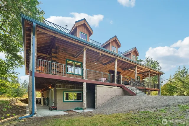 $875,000 | 37436 239th Avenue Southeast, Enumclaw, WA 98022