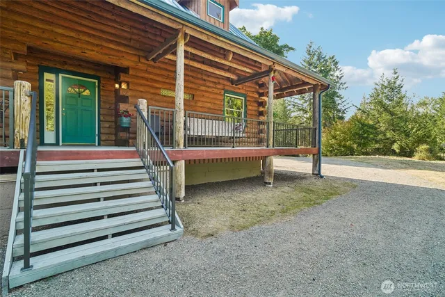 $875,000 | 37436 239th Avenue Southeast, Enumclaw, WA 98022