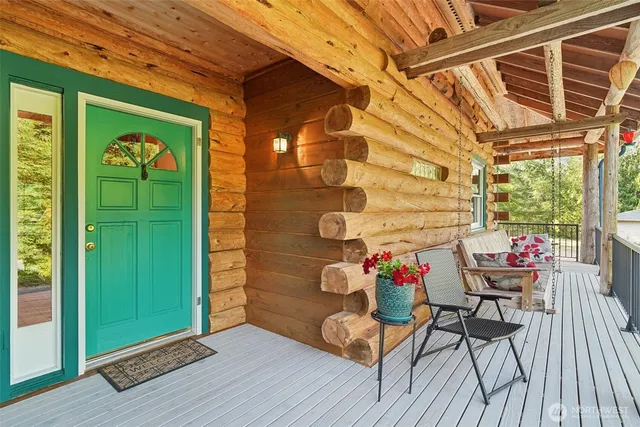 $875,000 | 37436 239th Avenue Southeast, Enumclaw, WA 98022