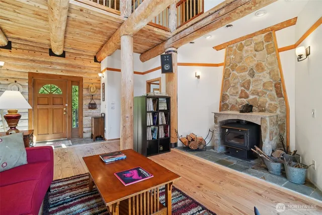 $875,000 | 37436 239th Avenue Southeast, Enumclaw, WA 98022