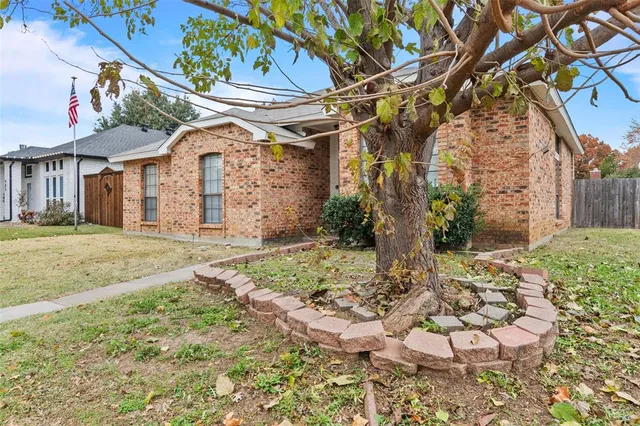 $395,000 | 983 Downey Drive, Lewisville, TX 75067