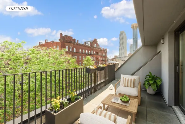 $2,250,000 | 81 India Street, Unit 4A | Greenpoint