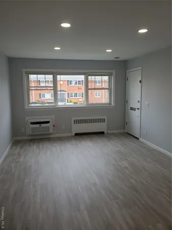 $2,500 | 1879 Crompond Road, Unit A21, Peekskill, NY 10566