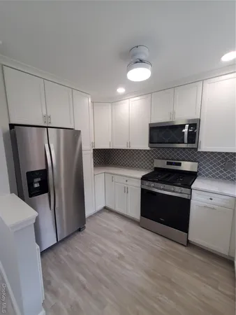 $2,500 | 1879 Crompond Road, Unit A21, Peekskill, NY 10566