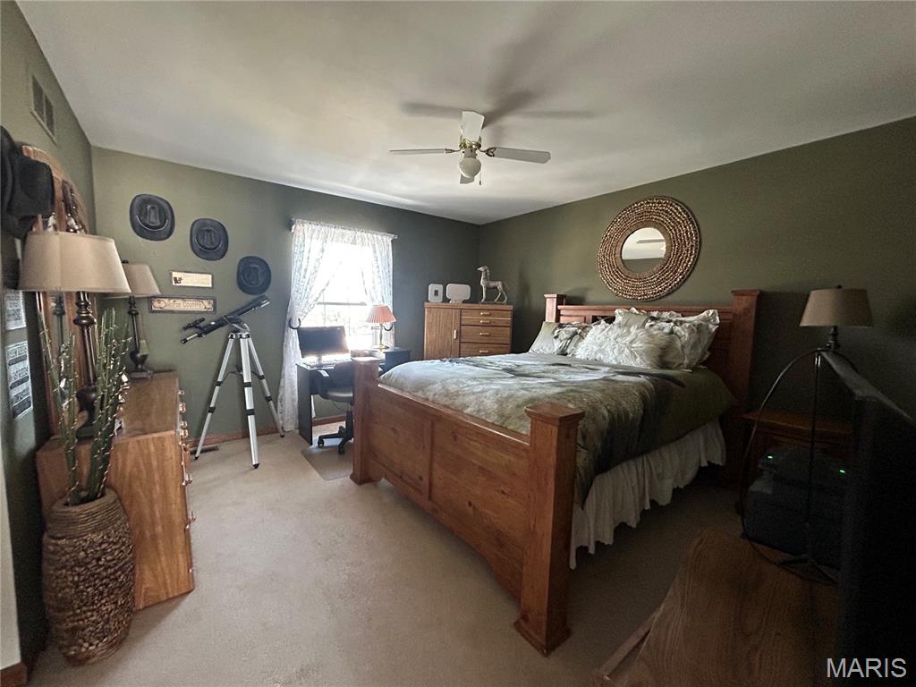 38520 Pin Oak Church Road Truxton, MO 63381 - Photo 16 of 25