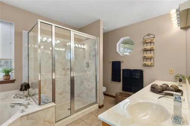 $775,000 | 38520 Pin Oak Church Road, Truxton, MO 63381