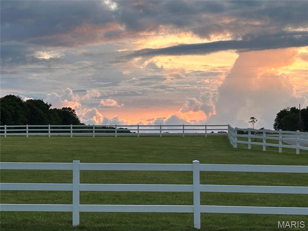 38520 Pin Oak Church Road Truxton, MO 63381 - Photo 3 of 25