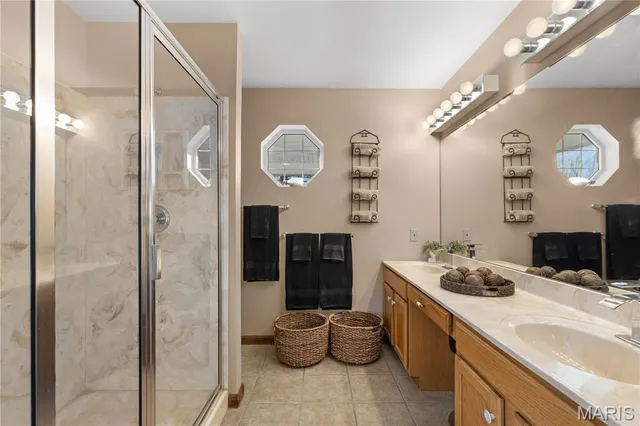 $775,000 | 38520 Pin Oak Church Road, Truxton, MO 63381