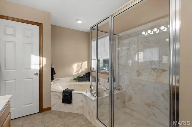 $775,000 | 38520 Pin Oak Church Road, Truxton, MO 63381