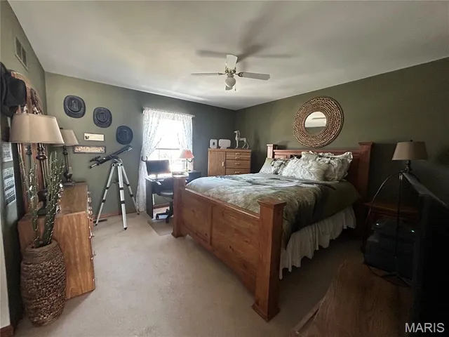 $775,000 | 38520 Pin Oak Church Road, Truxton, MO 63381