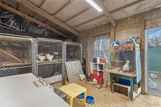 $775,000 | 38520 Pin Oak Church Road, Truxton, MO 63381