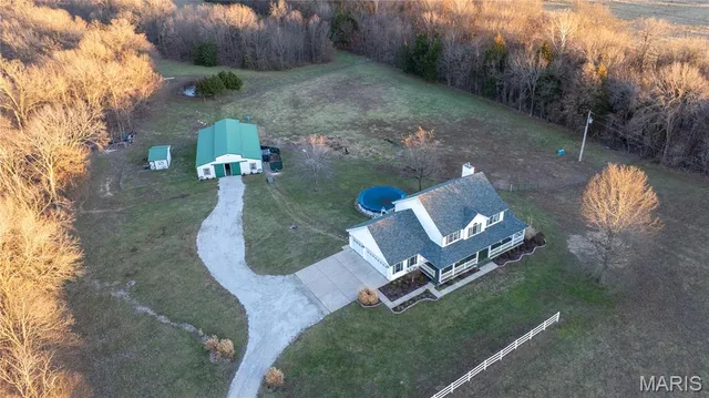 $775,000 | 38520 Pin Oak Church Road, Truxton, MO 63381