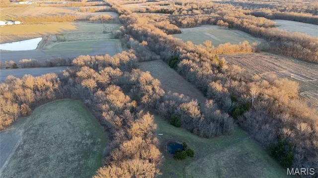 $775,000 | 38520 Pin Oak Church Road, Truxton, MO 63381