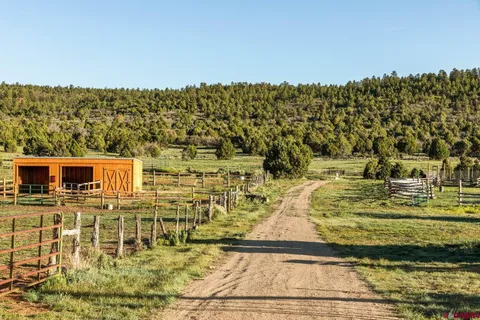 $2,995,000 | 747 County V44 Road, Norwood, CO 81423