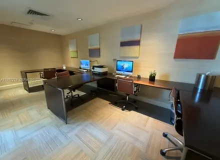 $705,000 | 950 Brickell Bay Drive, Unit 2706, Miami, FL 33131