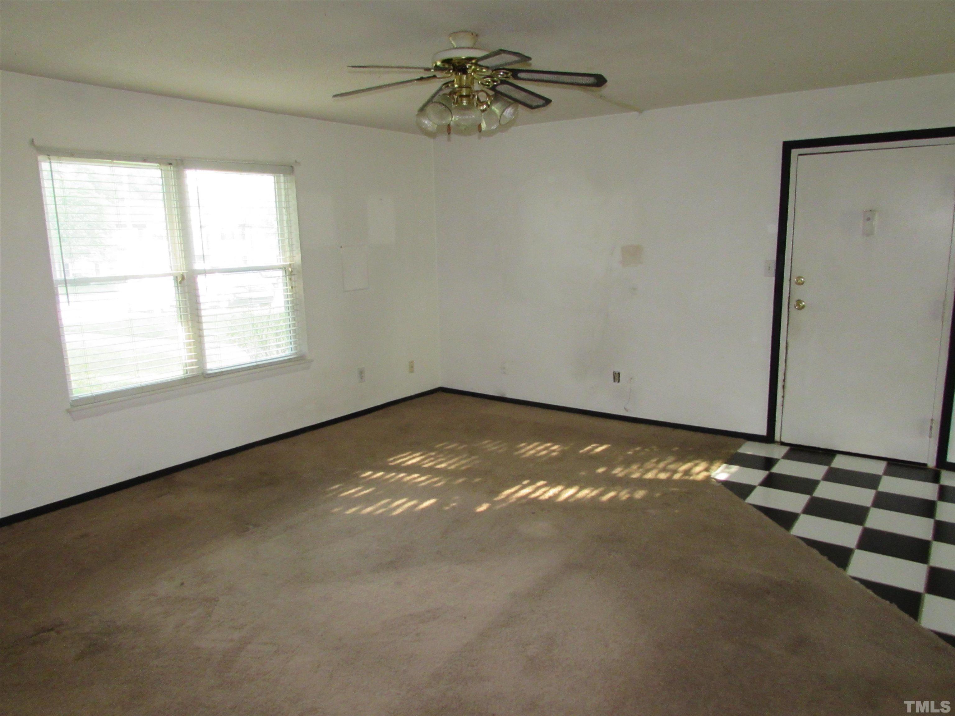 5612 Falls Of Neuse Road, Unit F Raleigh, NC 27609 - Photo 14 of 27 Gallery Image 14