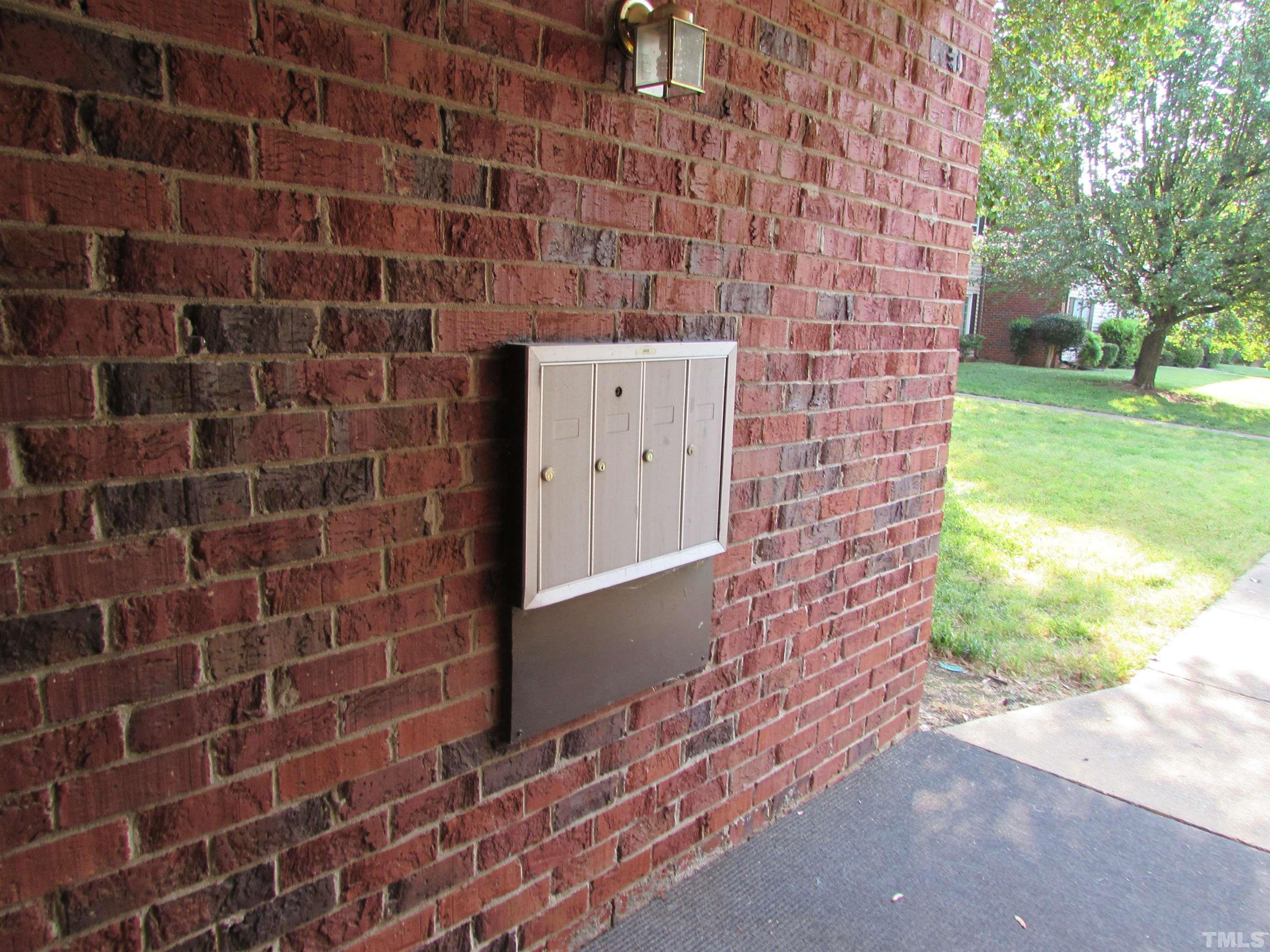 5612 Falls Of Neuse Road, Unit F Raleigh, NC 27609 - Photo 22 of 27 Gallery Image 22