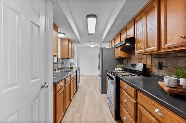 $1,950 | 21710 Glenbranch Drive, Spring, TX 77388