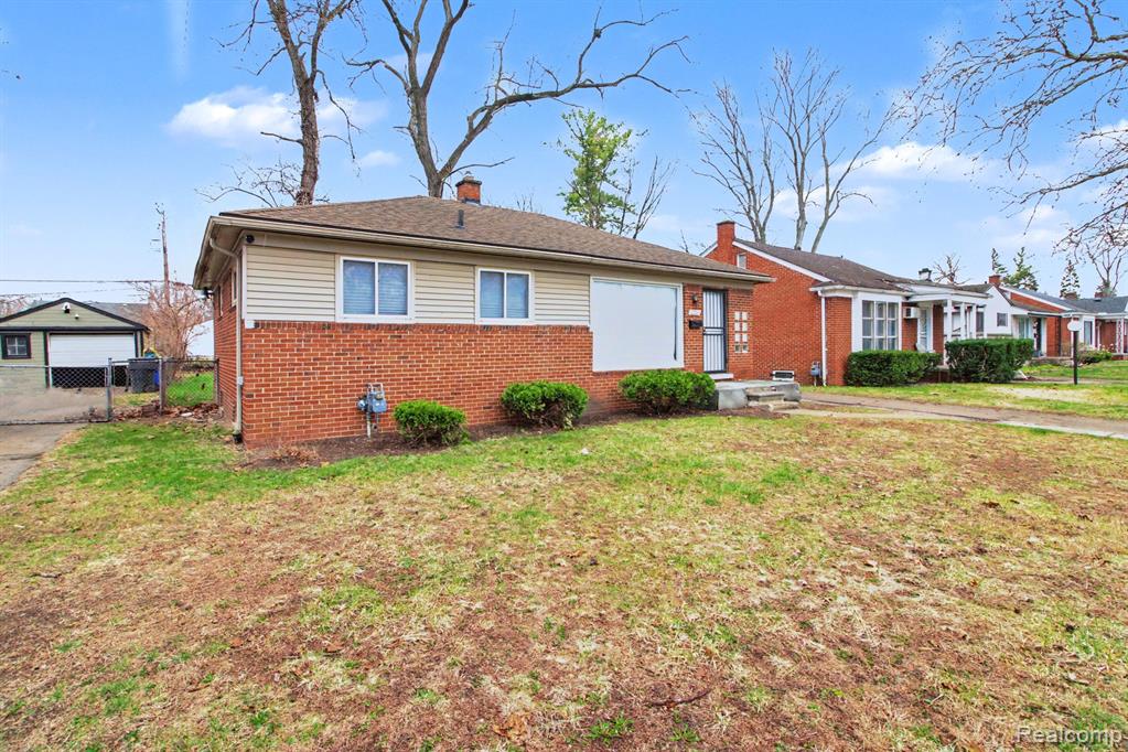 20260 Patton Street Detroit, MI 48219 - Photo 4 of 21