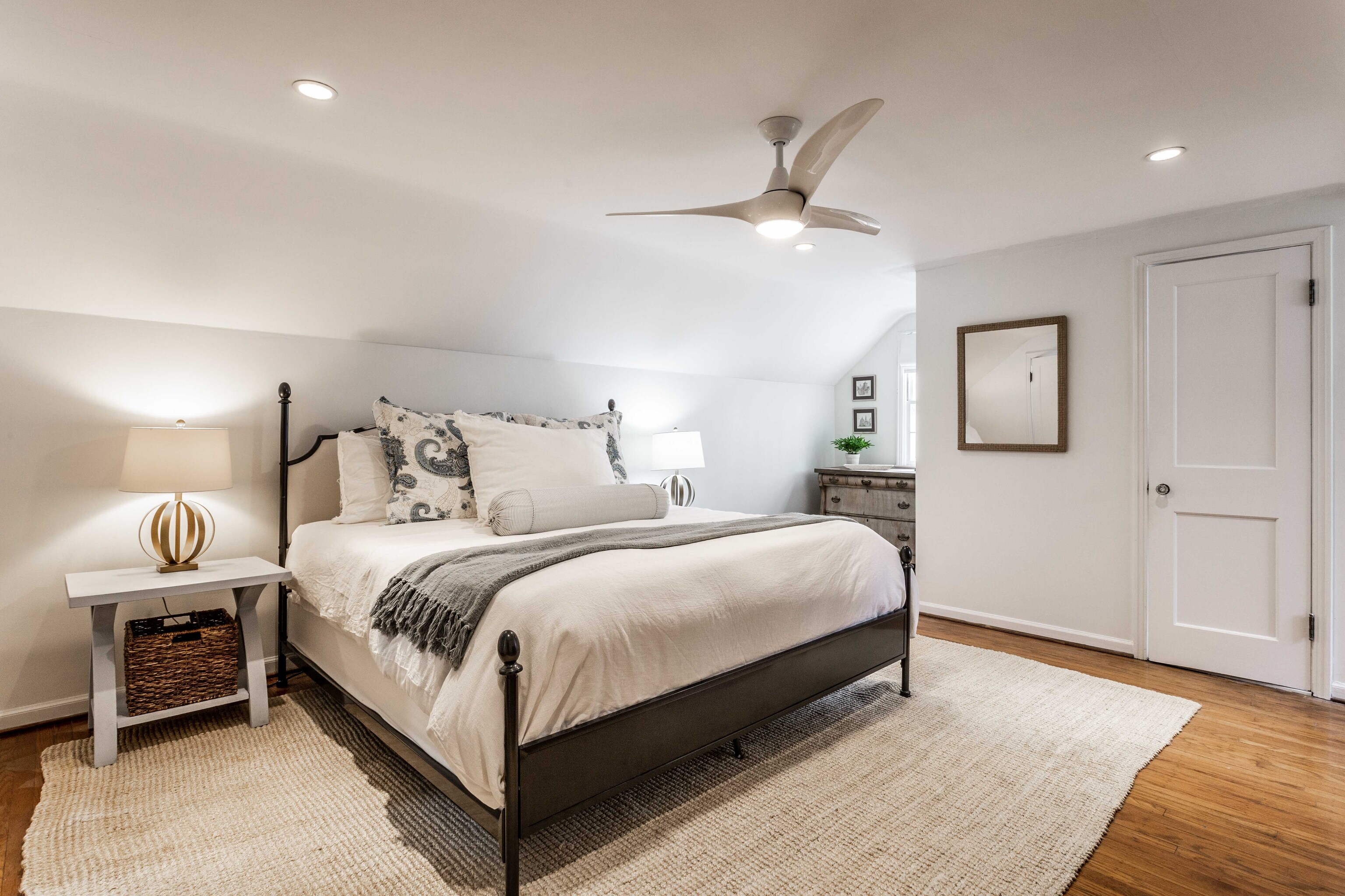7015 Warwick Road Indianapolis, IN 46220 - Photo 24 of 36 Gallery Image 24