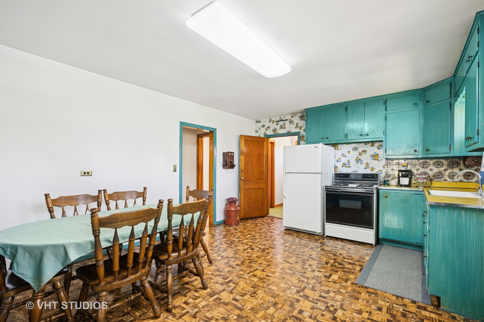 1961 Buckley Road Libertyville, IL 60048 - Photo 5 of 24