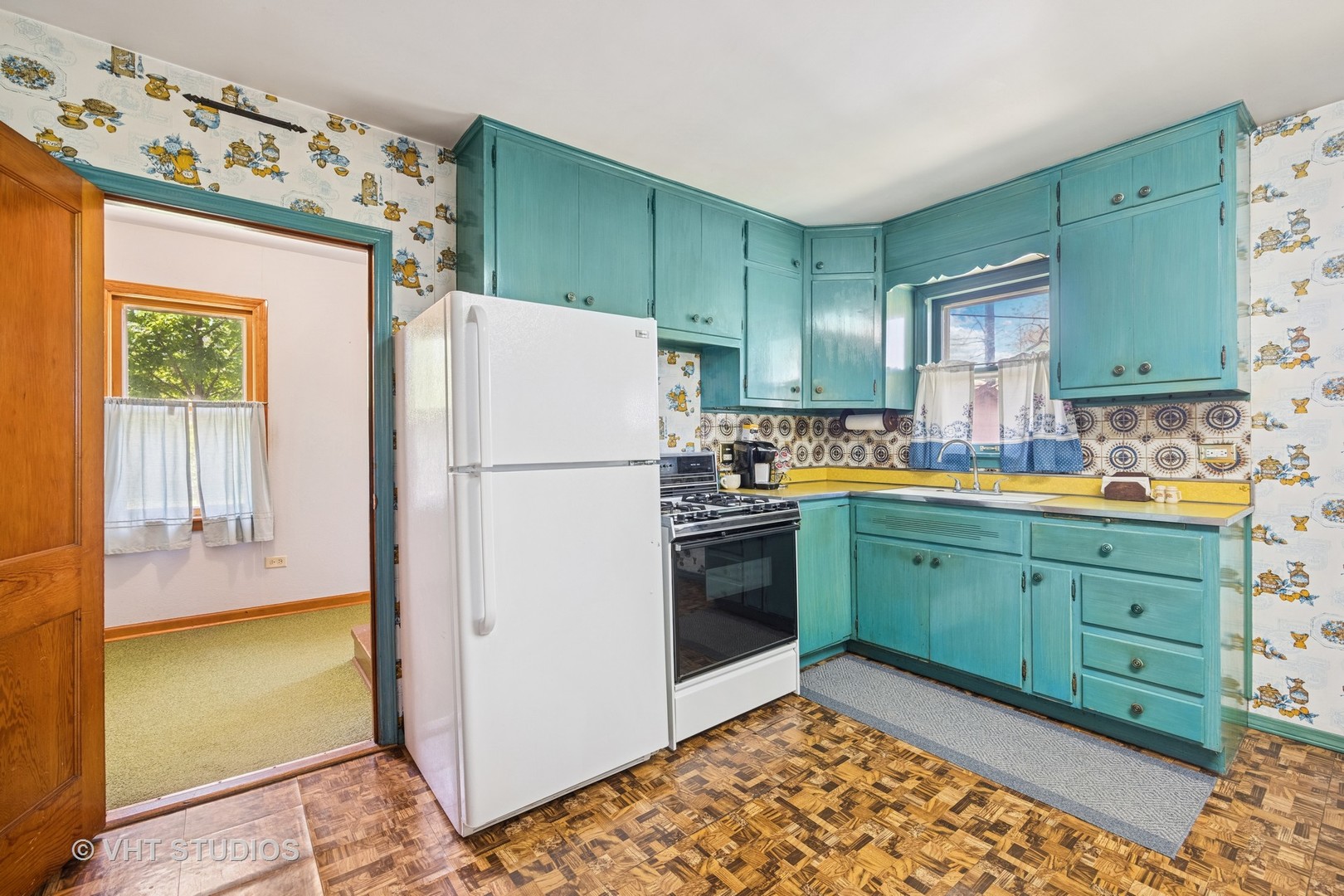 1961 Buckley Road Libertyville, IL 60048 - Photo 7 of 24