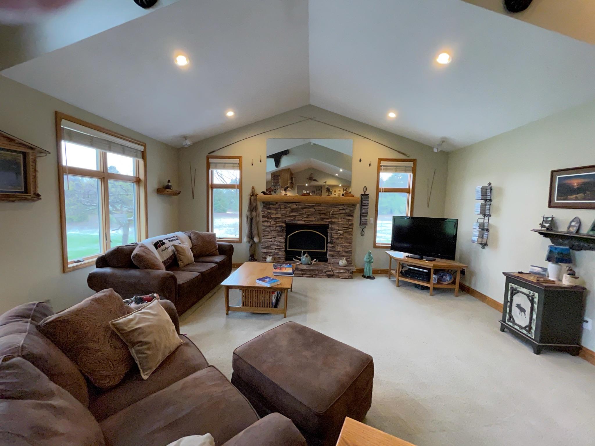 11654 North Cut Road Roscommon, MI 48653 - Photo 6 of 40 Gallery Image 6
