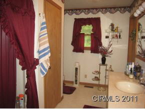 2779 South Meridian Road Wabash, IN 46992 - Photo 7 of 10 Gallery Image 7