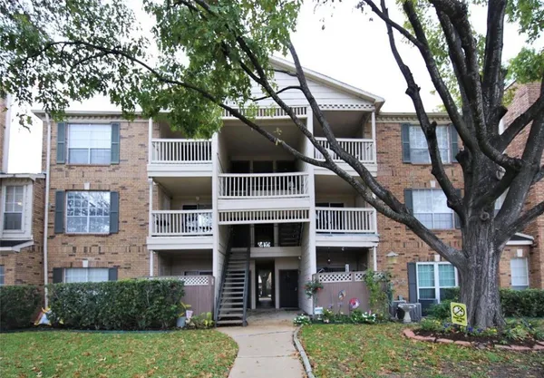 $1,100 | 2626 Holly Hall Street, Unit 511, Houston, TX 77054