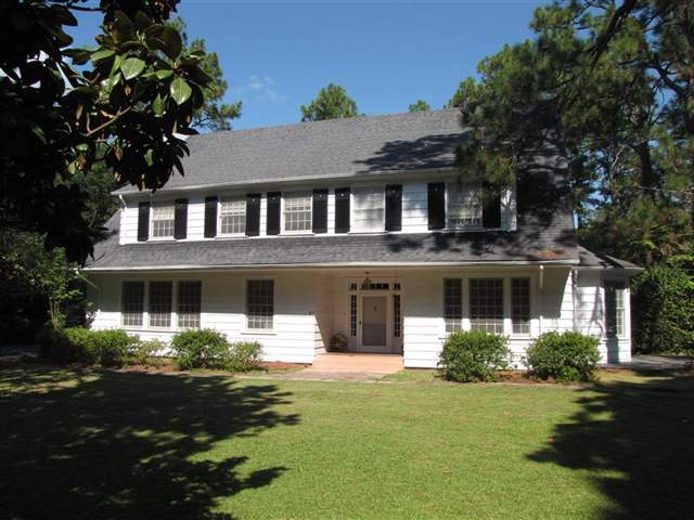 65 Blue Road Pinehurst, NC 28374 - Photo 1 of 9 Primary Photo