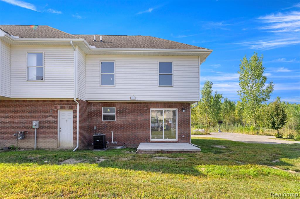 28264 Fortson Lane Inkster, MI 48141 - Photo 28 of 32