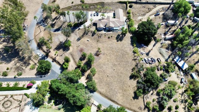 $1,050,000 | 2749 Los Alisos Drive, Fallbrook, CA 92028